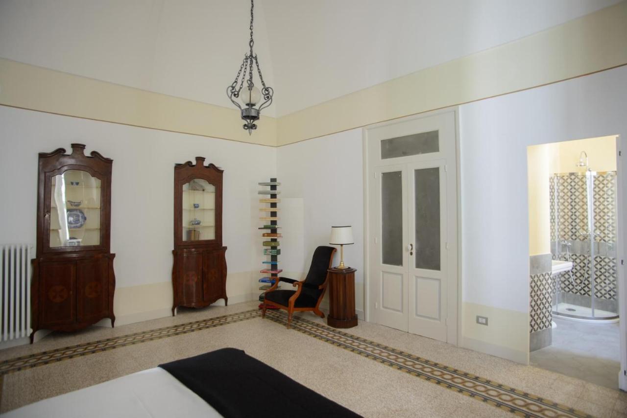 Palazzo Introna Oda ve Kahvaltı